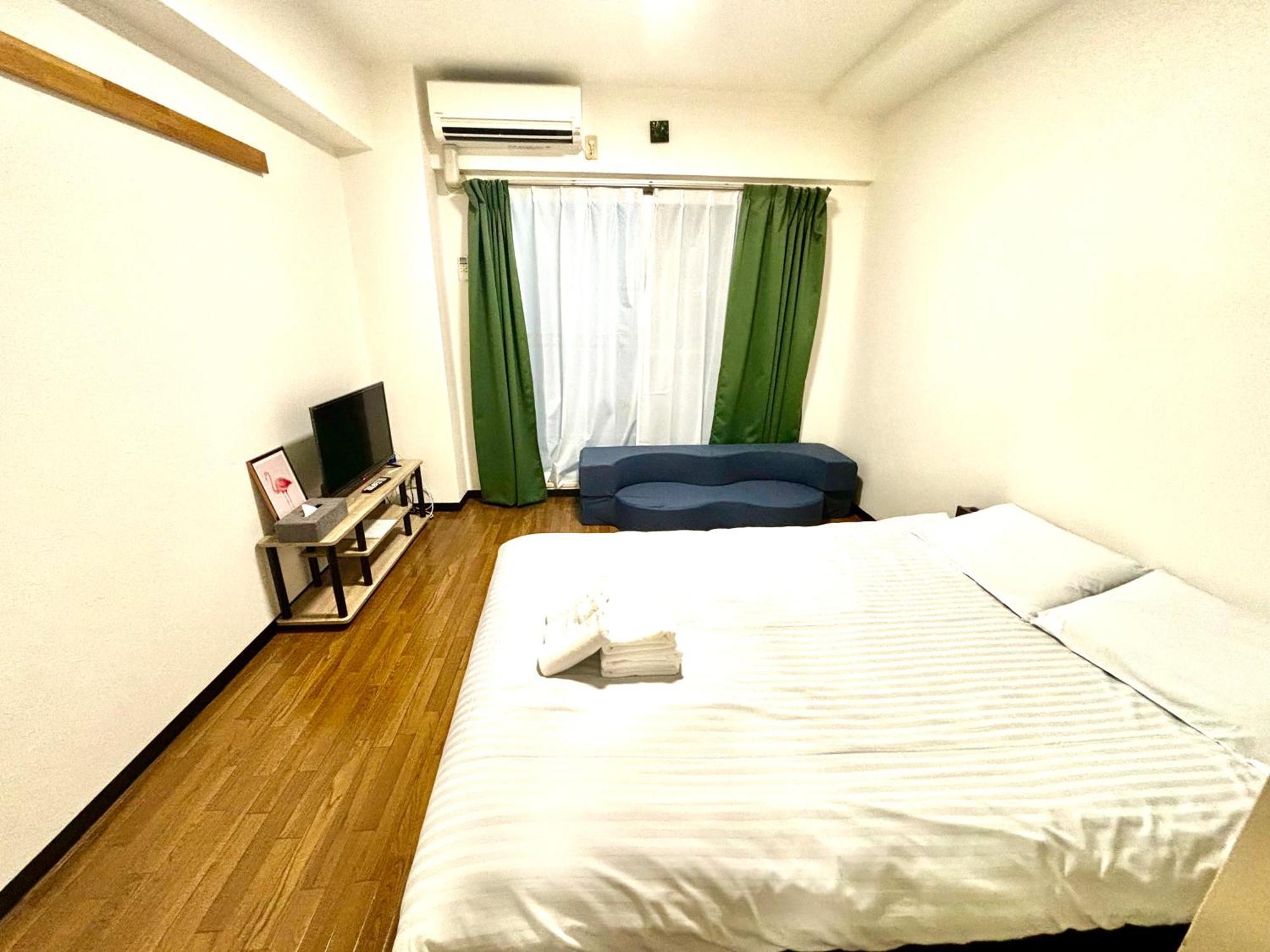 Guest House Flora Otemachi/フローラ大手町 Hiroshima Rum bild
